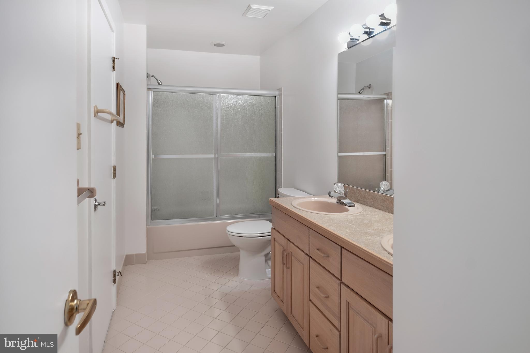 23 Independence Way Titusville, NJ 08560 - Photo 32 of 42