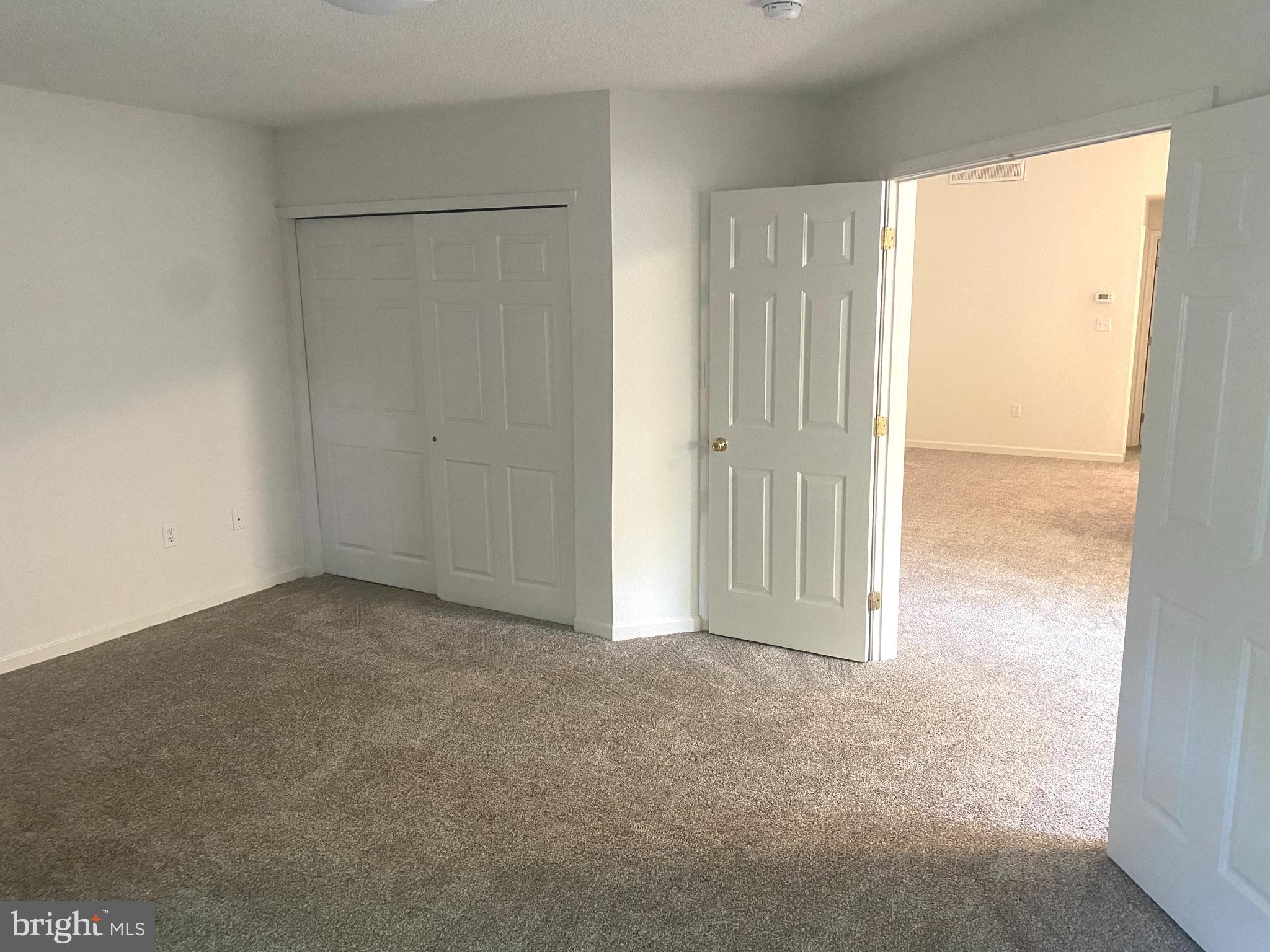 9821 Keyser Point Road, Unit 3B2 Ocean City, MD 21842 - Photo 6 of 13 Master bedroom