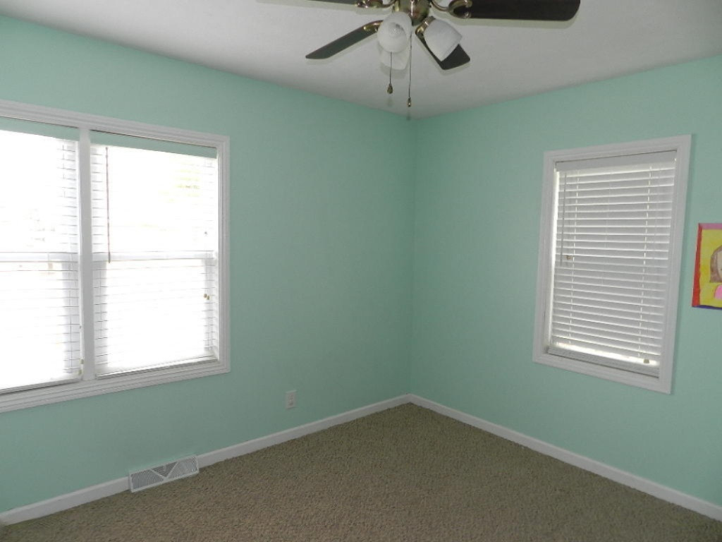 646 Sheridan Road St. Joseph, MI 49085 - Photo 11 of 18 DSCN9606