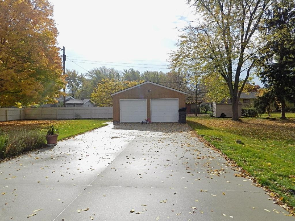 646 Sheridan Road St. Joseph, MI 49085 - Photo 6 of 18 New Garage