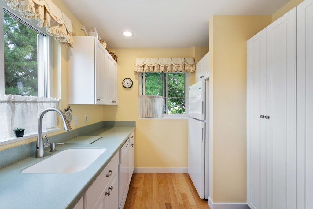 20 Ship Avenue, Unit 2 Medford, MA 02155 - Photo 11 of 27