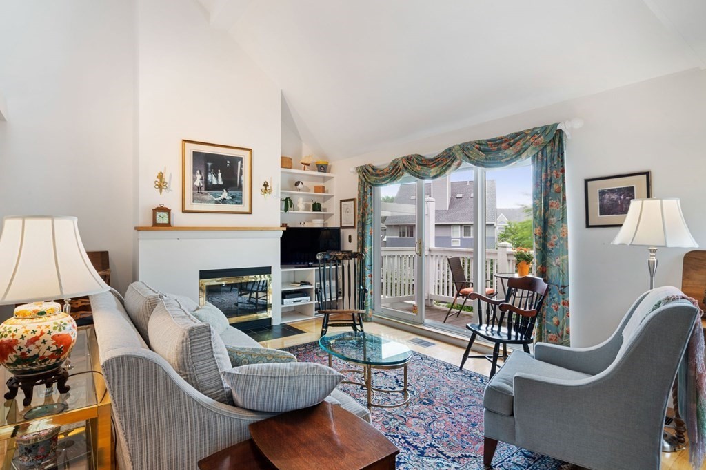 20 Ship Avenue, Unit 2 Medford, MA 02155 - Photo 5 of 27