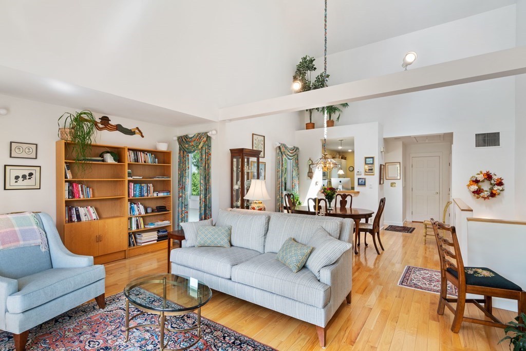 20 Ship Avenue, Unit 2 Medford, MA 02155 - Photo 7 of 27