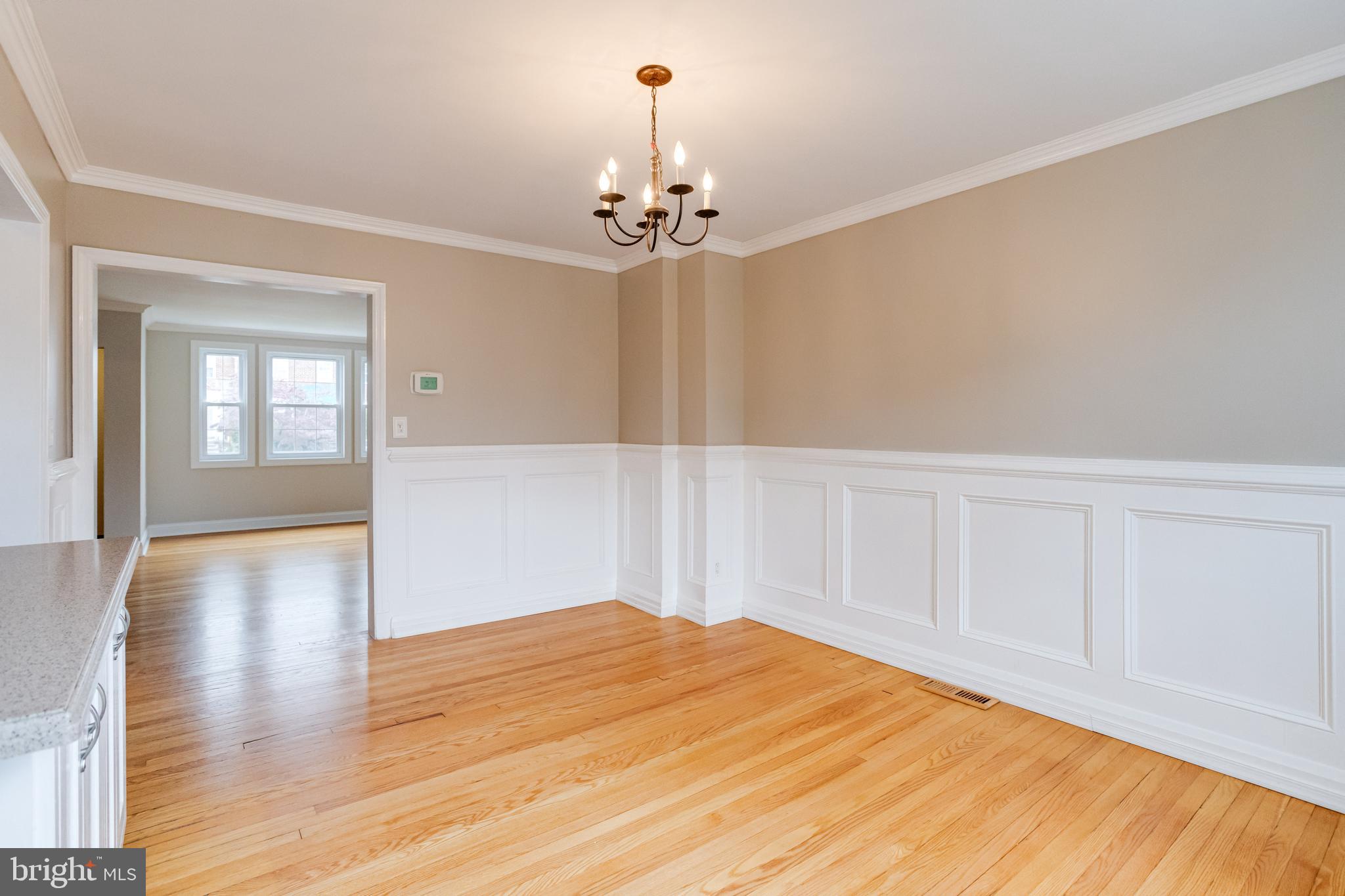 407 Stratford Road Catonsville, MD 21228 - Photo 15 of 48 Gallery Image 15