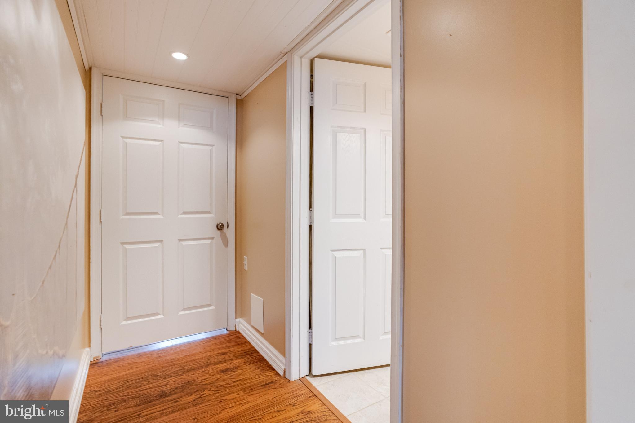 407 Stratford Road Catonsville, MD 21228 - Photo 34 of 48 Gallery Image 34