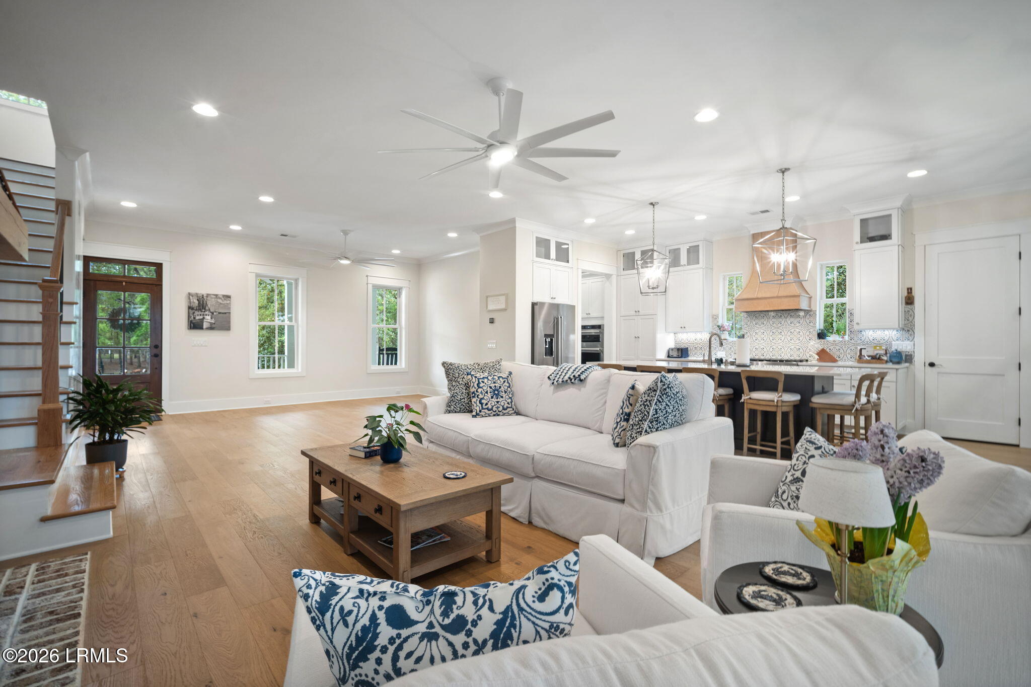 540 Sams Point Road Beaufort, SC 29907 - Photo 15 of 83 .Livingroom (8)