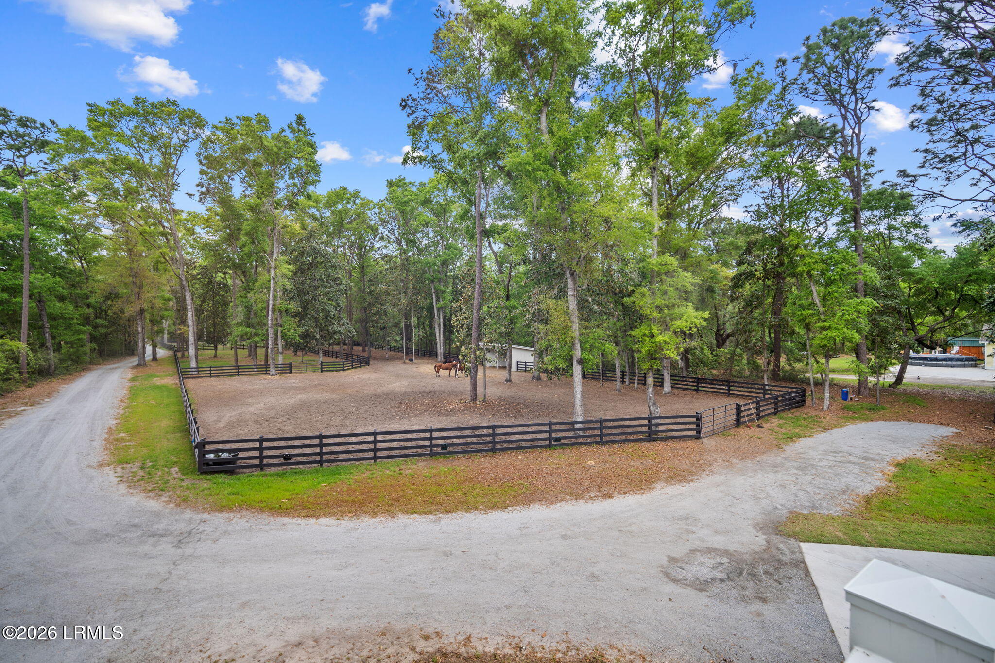 540 Sams Point Road Beaufort, SC 29907 - Photo 5 of 83 .Driveway
