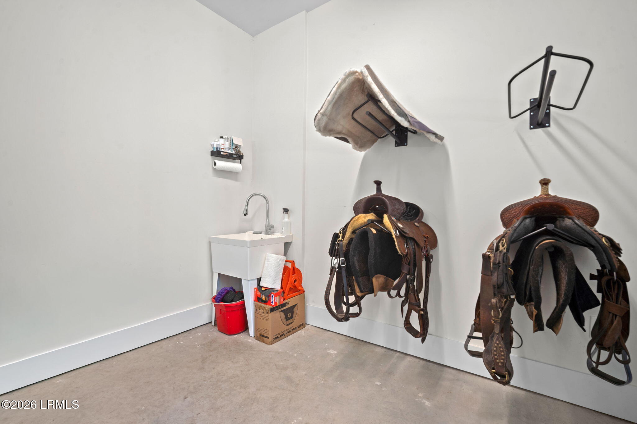 540 Sams Point Road Beaufort, SC 29907 - Photo 70 of 83 .Tack Room (2)
