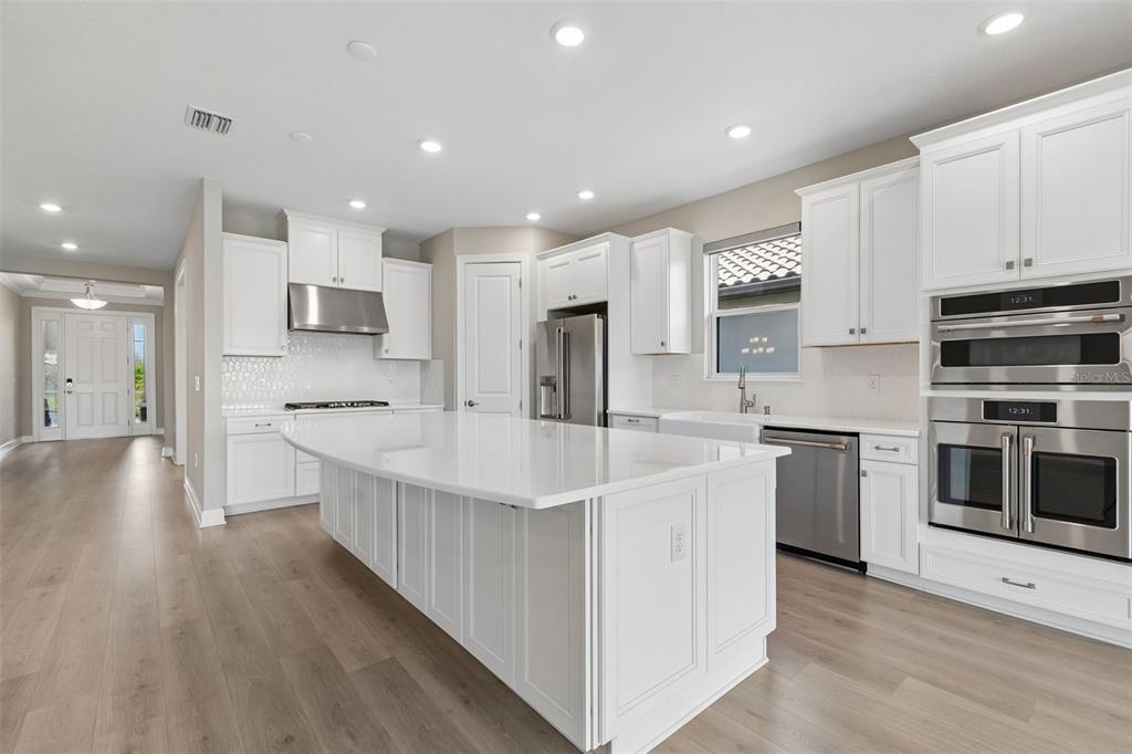 4292 Graticola Road Wesley Chapel, FL 33543 - Photo 16 of 100