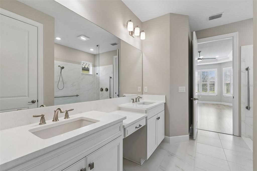 4292 Graticola Road Wesley Chapel, FL 33543 - Photo 23 of 100