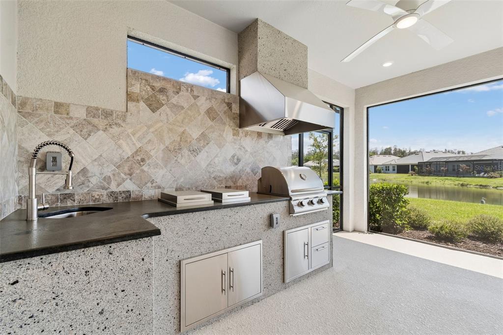 4292 Graticola Road Wesley Chapel, FL 33543 - Photo 44 of 100