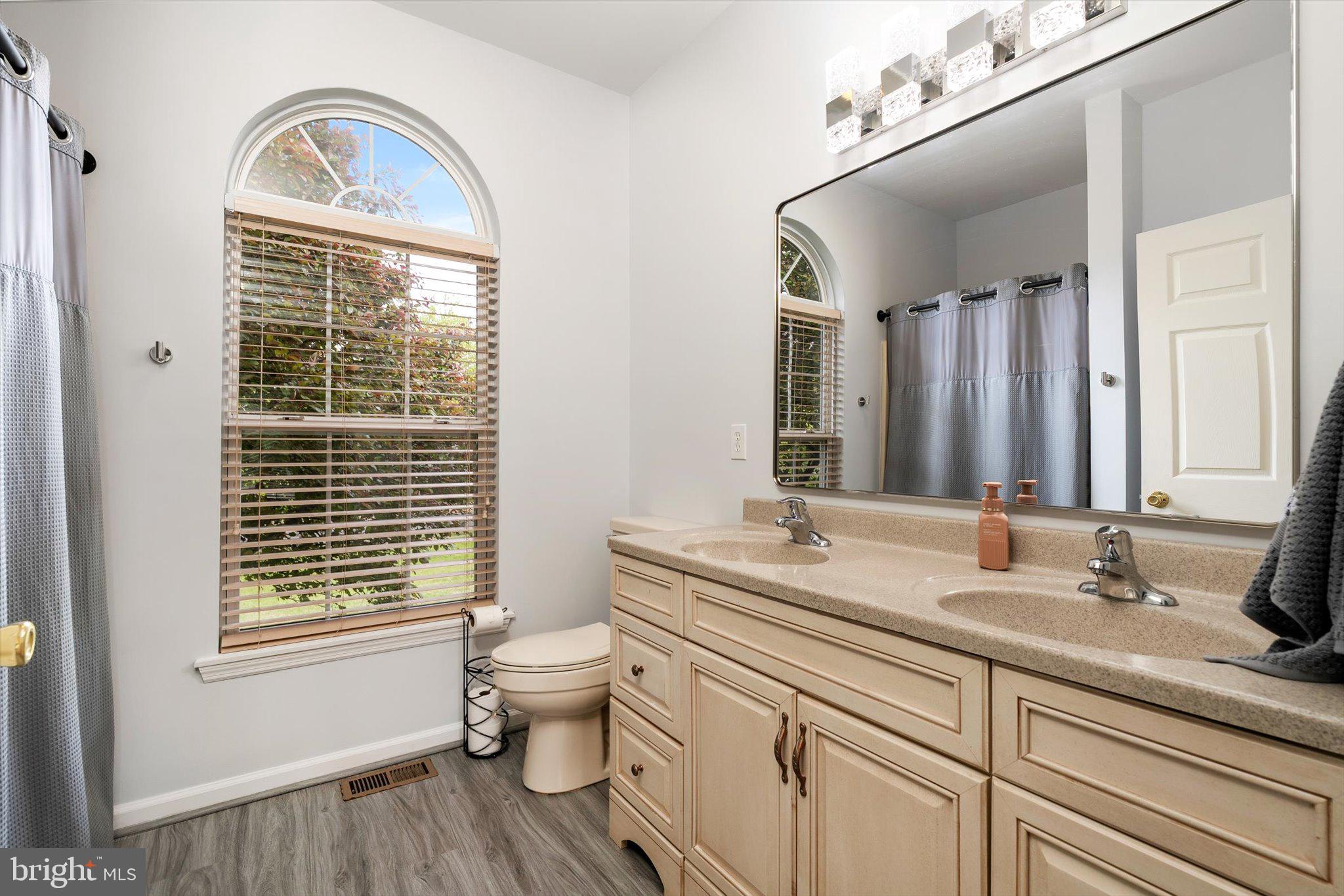 7 Country House Way Columbus, NJ 08022 - Photo 22 of 46