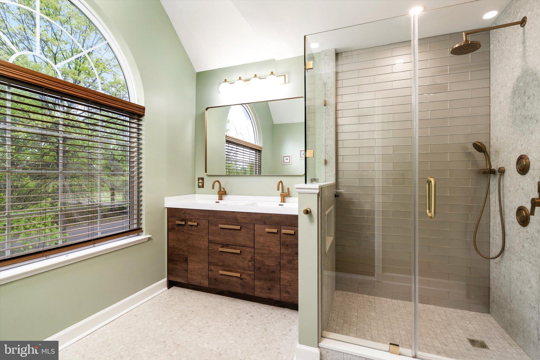 7 Country House Way Columbus, NJ 08022 - Photo 31 of 46