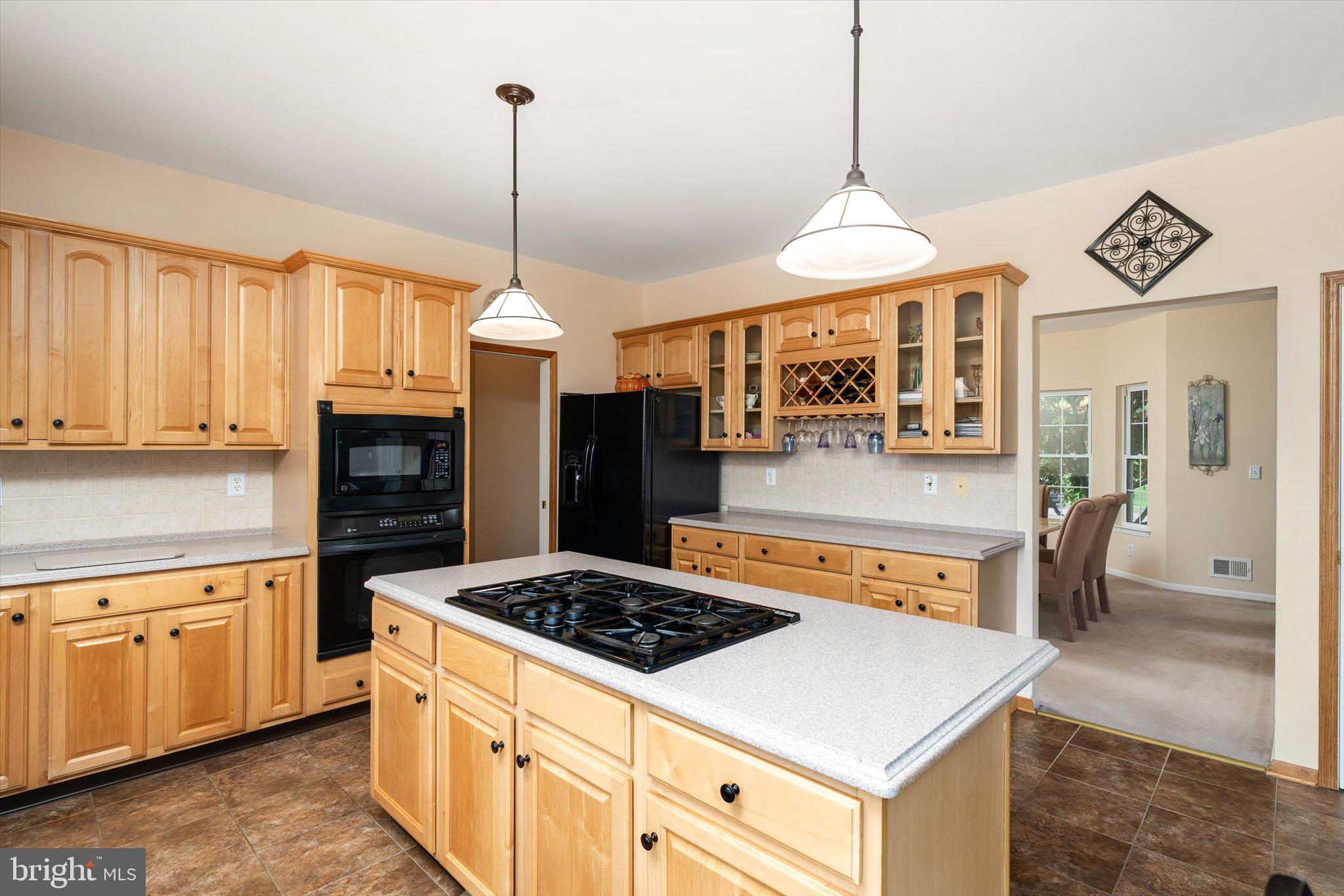 7 Country House Way Columbus, NJ 08022 - Photo 5 of 46