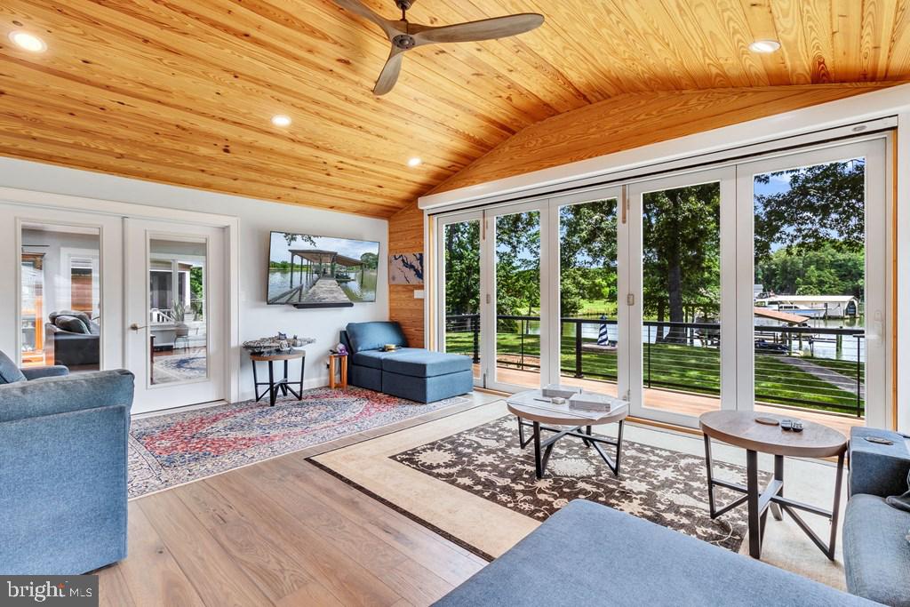47 Edgewater Drive Heathsville, VA 22473 - Photo 17 of 94