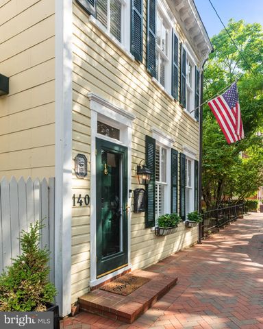 $1,015,500 | 140 Charles Street, Annapolis, MD 21401