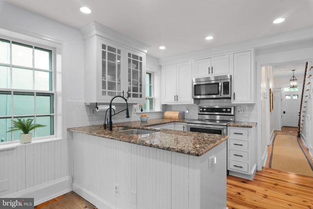 $1,015,500 | 140 Charles Street, Annapolis, MD 21401