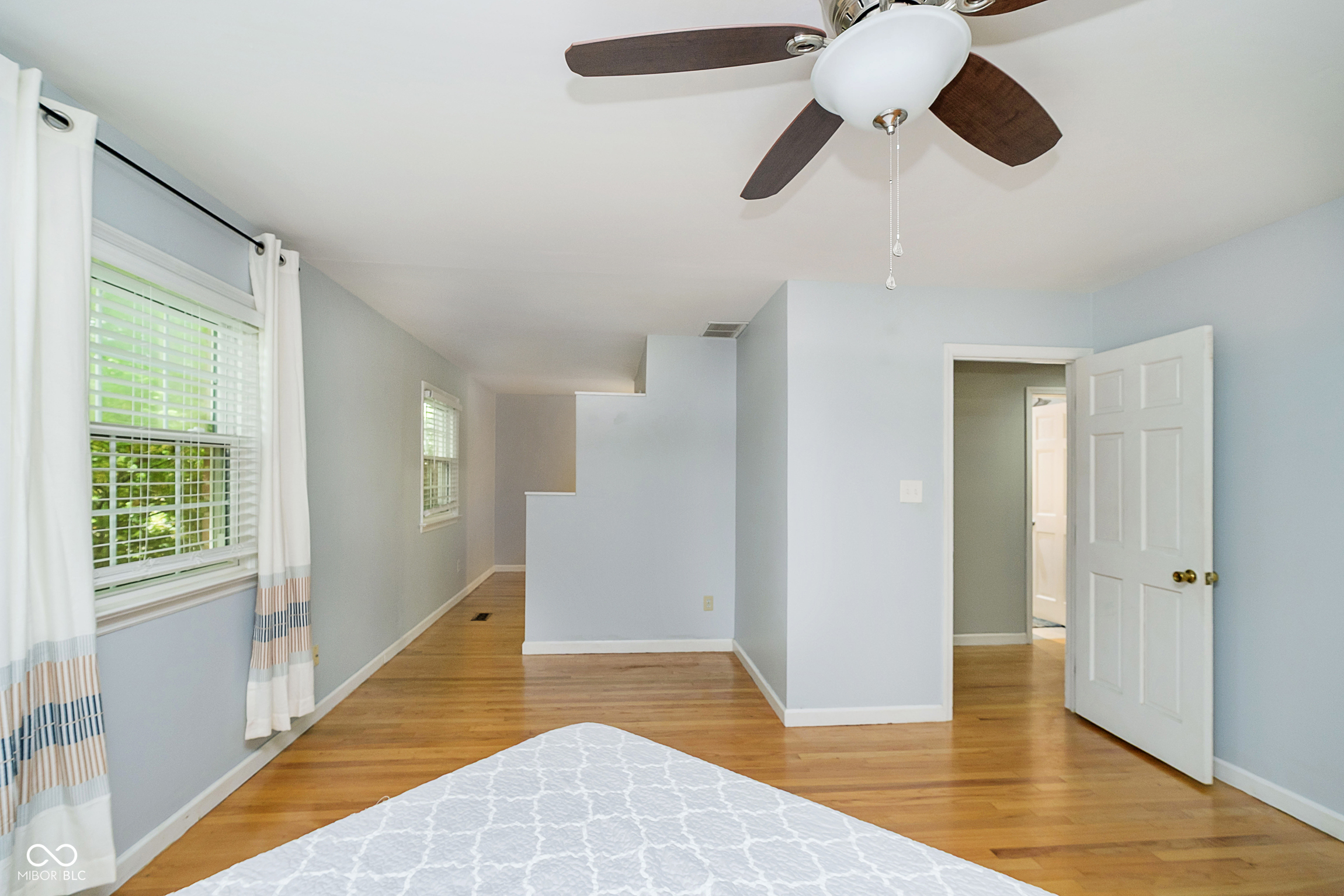 7734 Hoover Road Indianapolis, IN 46260 - Photo 21 of 34 Gallery Image 21