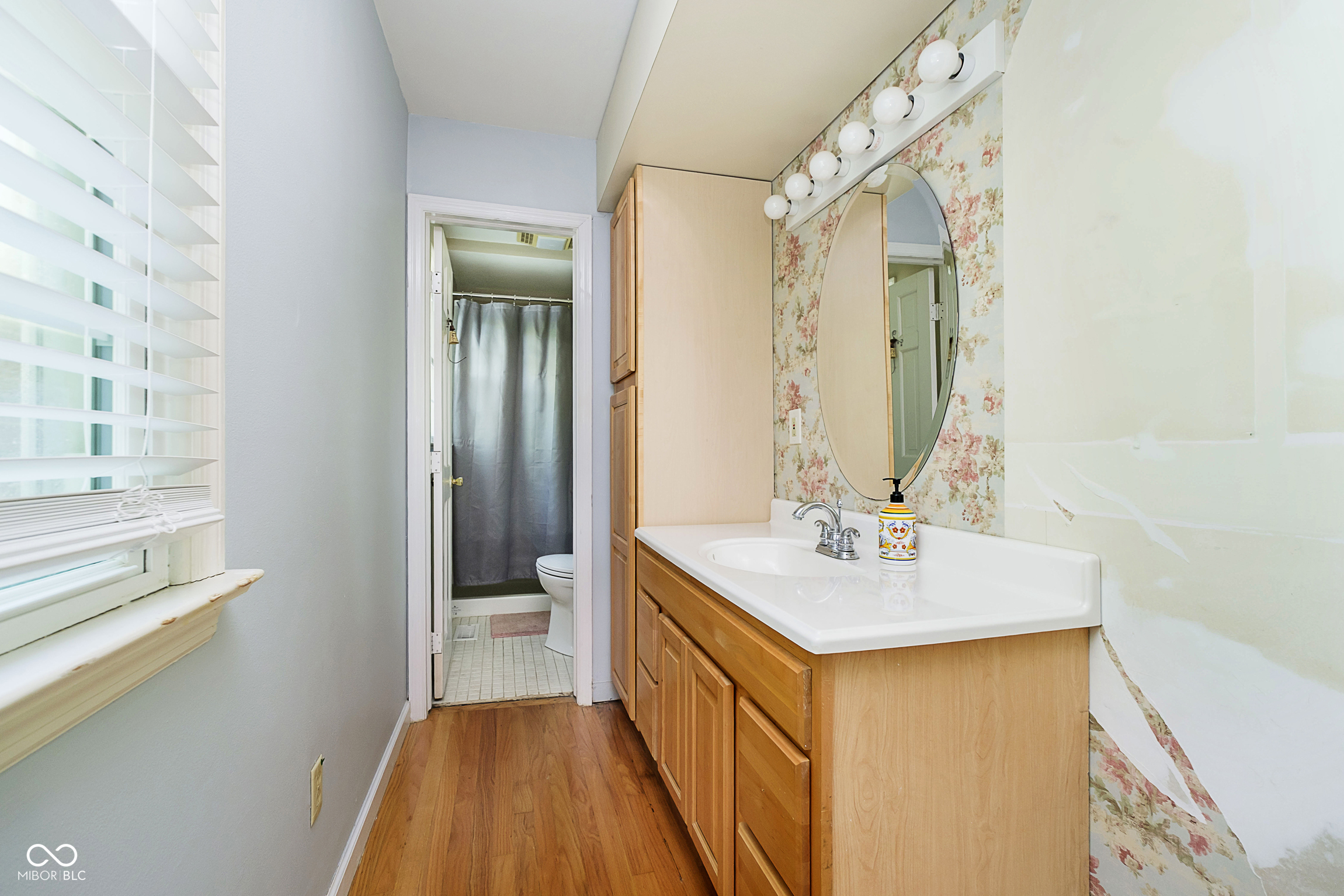 7734 Hoover Road Indianapolis, IN 46260 - Photo 23 of 34 Gallery Image 23