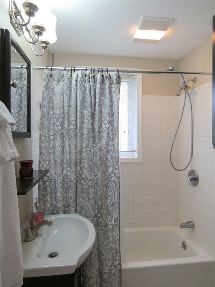 652 Old Wellington Road Manchester, NH 03104 - Photo 16 of 37 Gallery Image 16