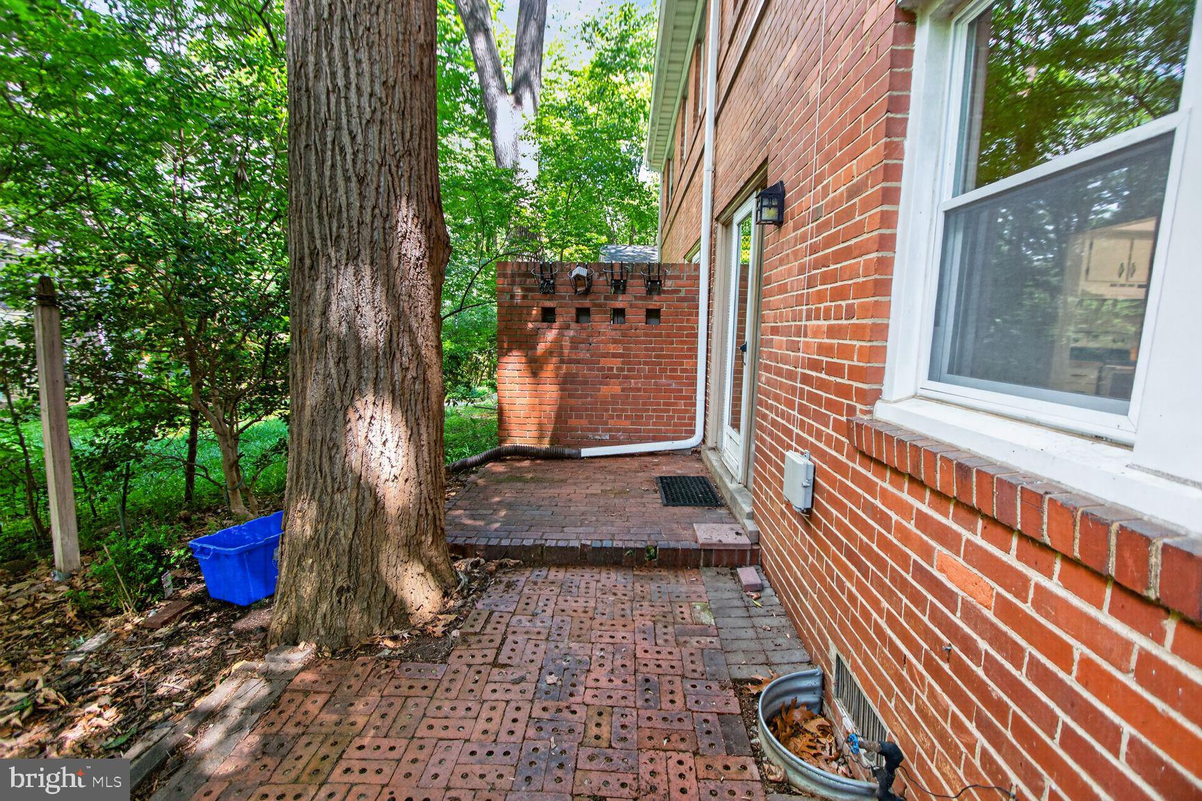 8640 Geren Road, Unit 143 Silver Spring, MD 20901 - Photo 23 of 27 Brick patio