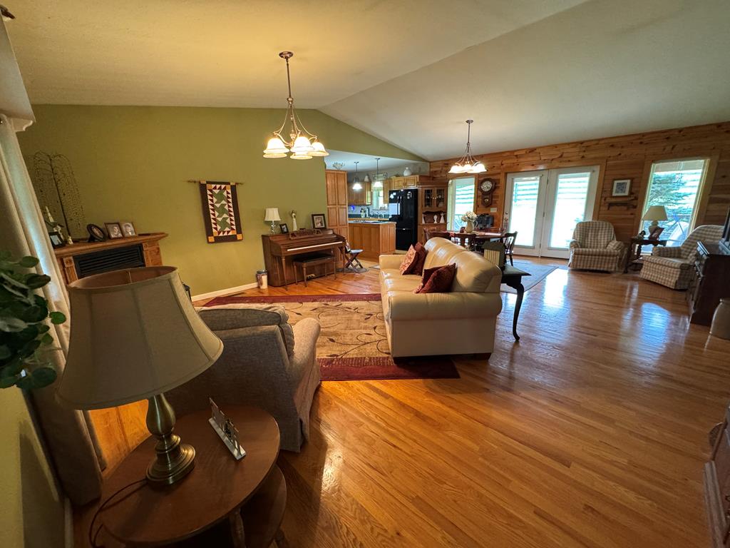 351 Hess Lively Road Mount Hope, WV 25880 - Photo 34 of 55 Gallery Image 34