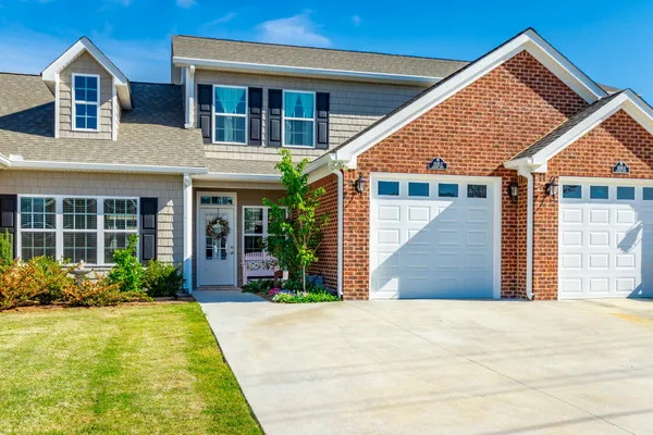 $252,500 | 1505-2 Calloway Drive, Unit 2, Dalton, GA 30721