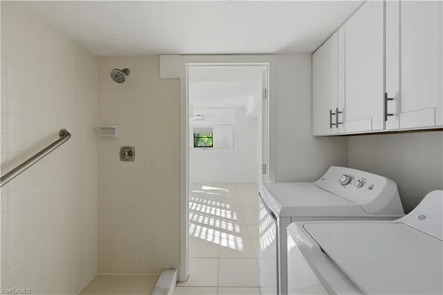 $3,250 | 514 11th Avenue South, Unit 3, Naples, FL 34102