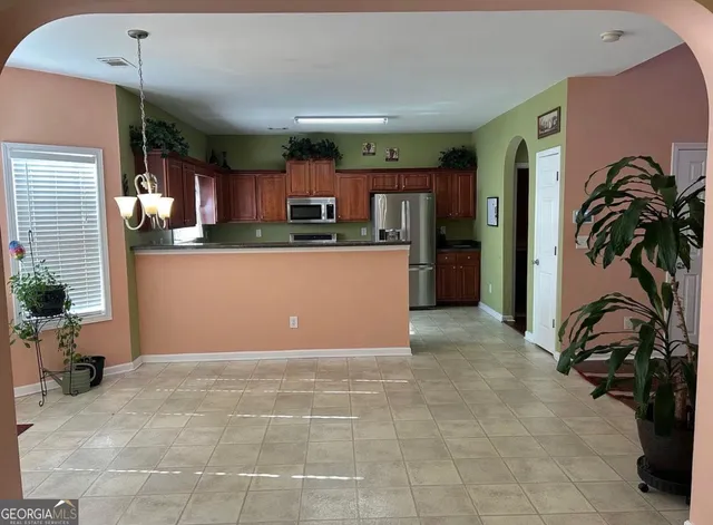 $2,350 | 4020 Preserve Lane, Snellville, GA 30039