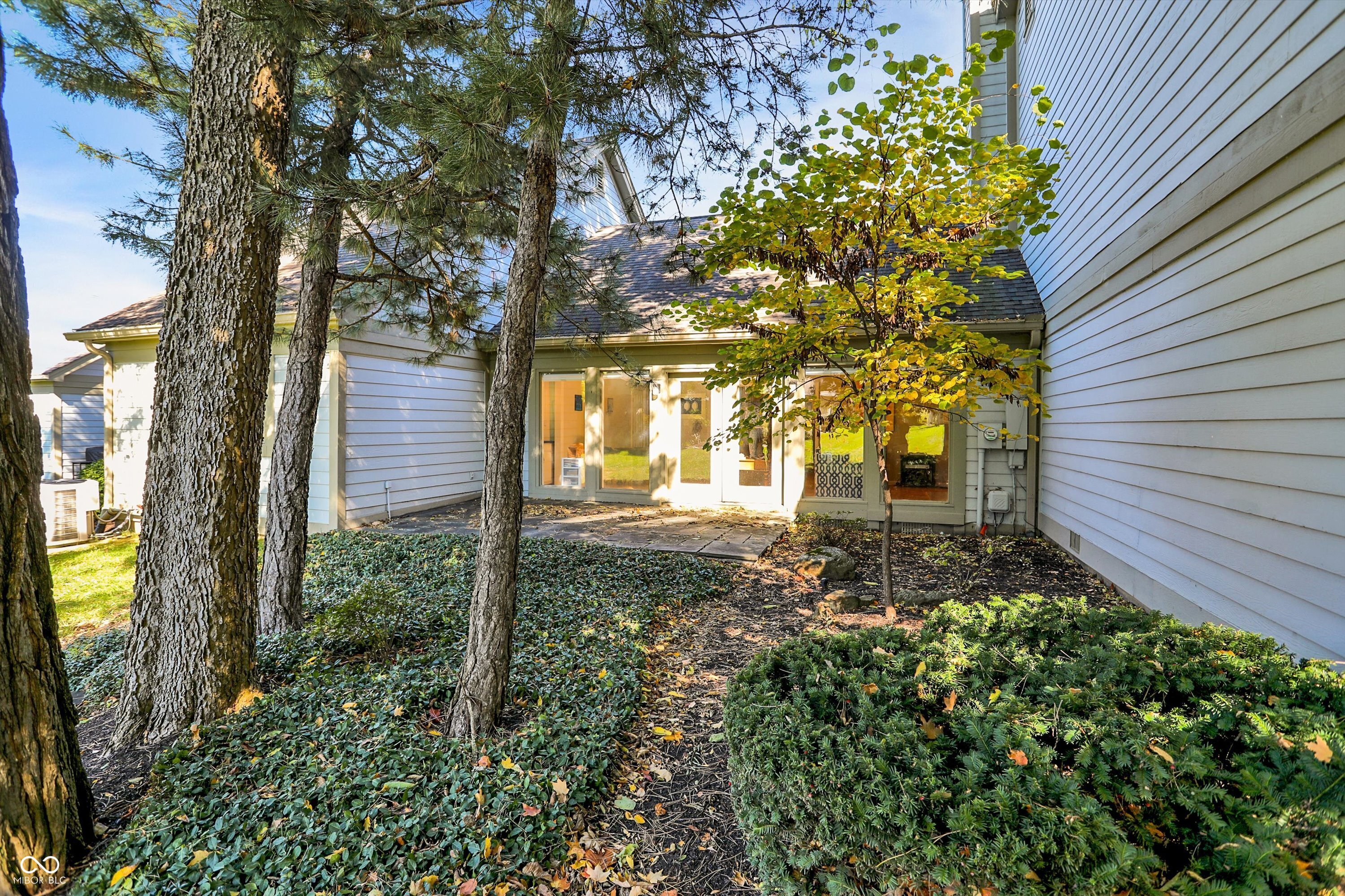 9308 Spring Forest Drive Indianapolis, IN 46260 - Photo 22 of 23