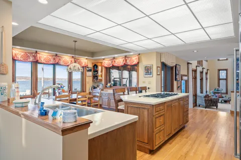 $10,995,000 | W2908 Walcowis Drive, Linn, WI 53147