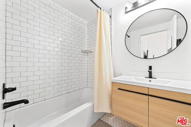 $719,000 | 3832 West Ave 43, Unit 5, Los Angeles, CA 90041