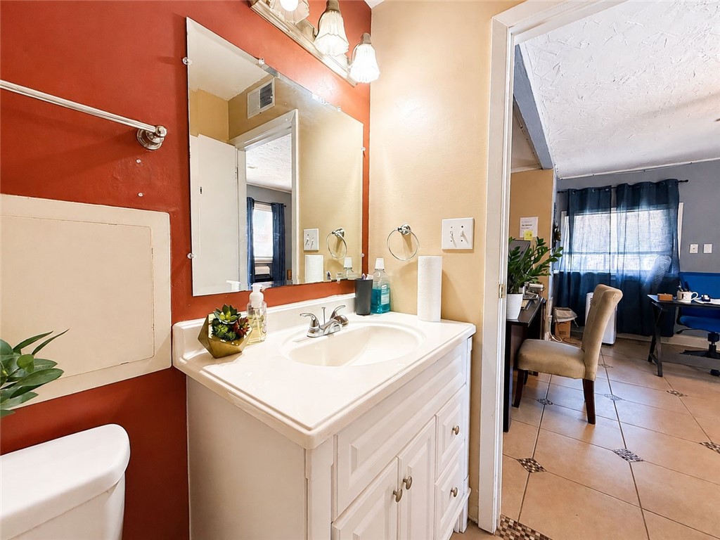 410 Lang Road Portland, TX 78374 - Photo 16 of 22 Gallery Image 16