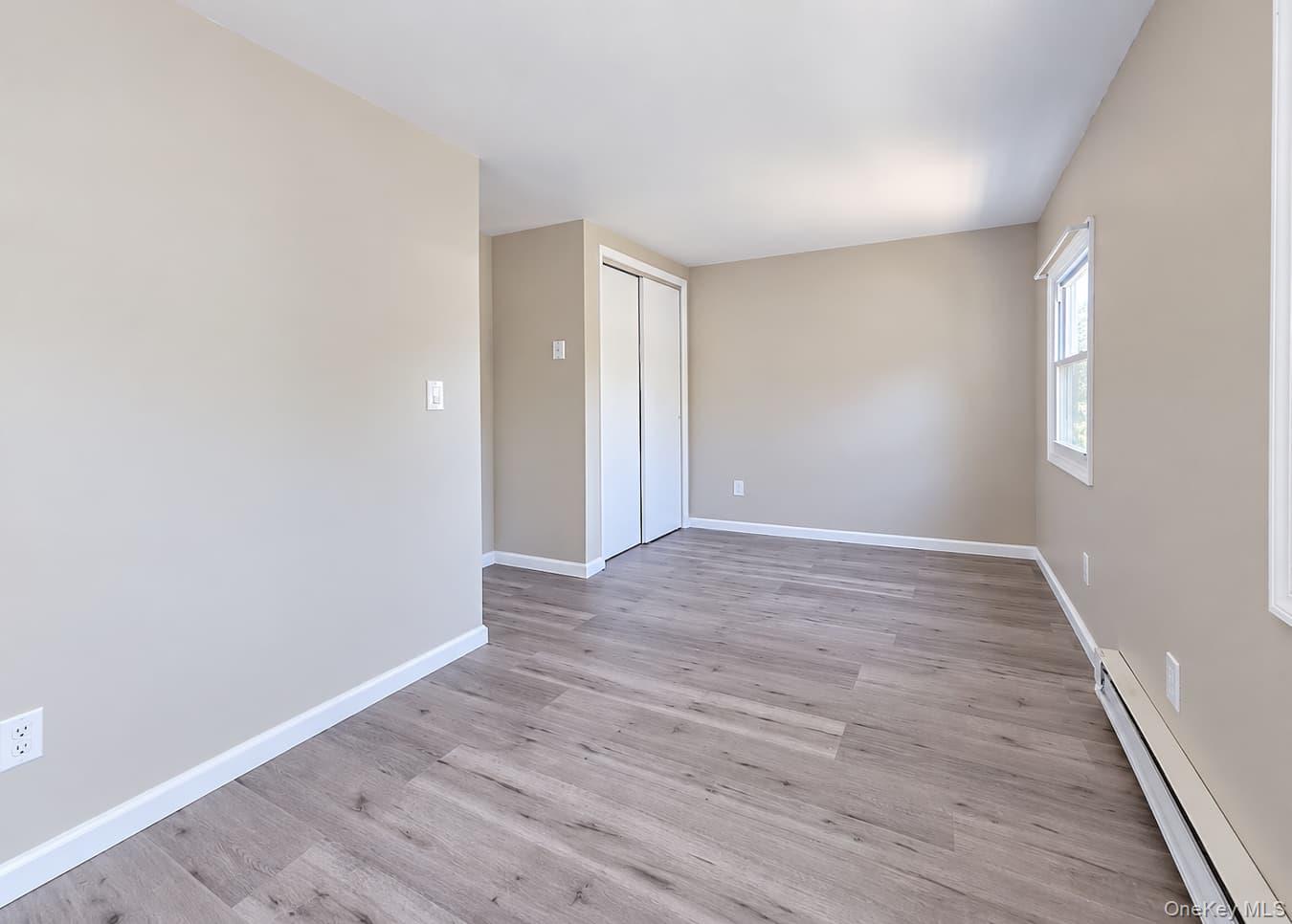 1065 Udall Road Bay Shore, NY 11706 - Photo 11 of 20 Gallery Image 11