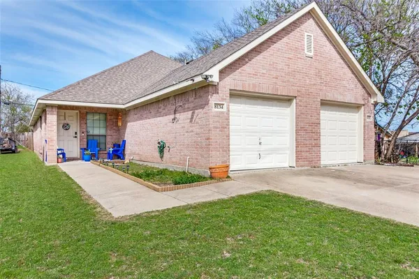 $375,000 | 8132 Tanner Avenue, Fort Worth, TX 76116