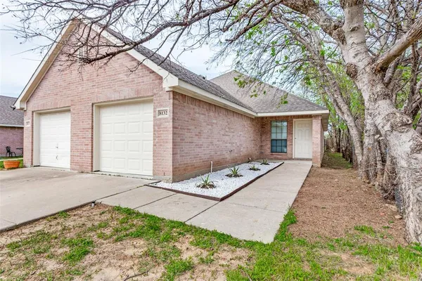 $375,000 | 8132 Tanner Avenue, Fort Worth, TX 76116