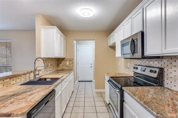 $375,000 | 8132 Tanner Avenue, Fort Worth, TX 76116
