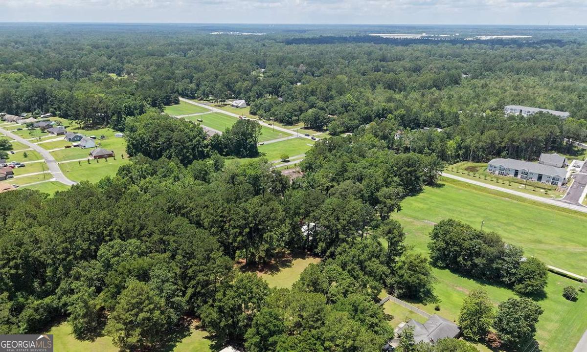 91 Huger Street Rincon, GA 31326 - Photo 4 of 36
