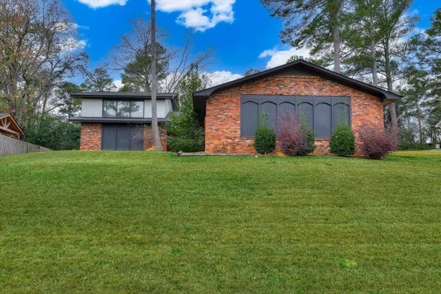 $339,900 | 1211 Wood Valley Road, Augusta, GA 30909