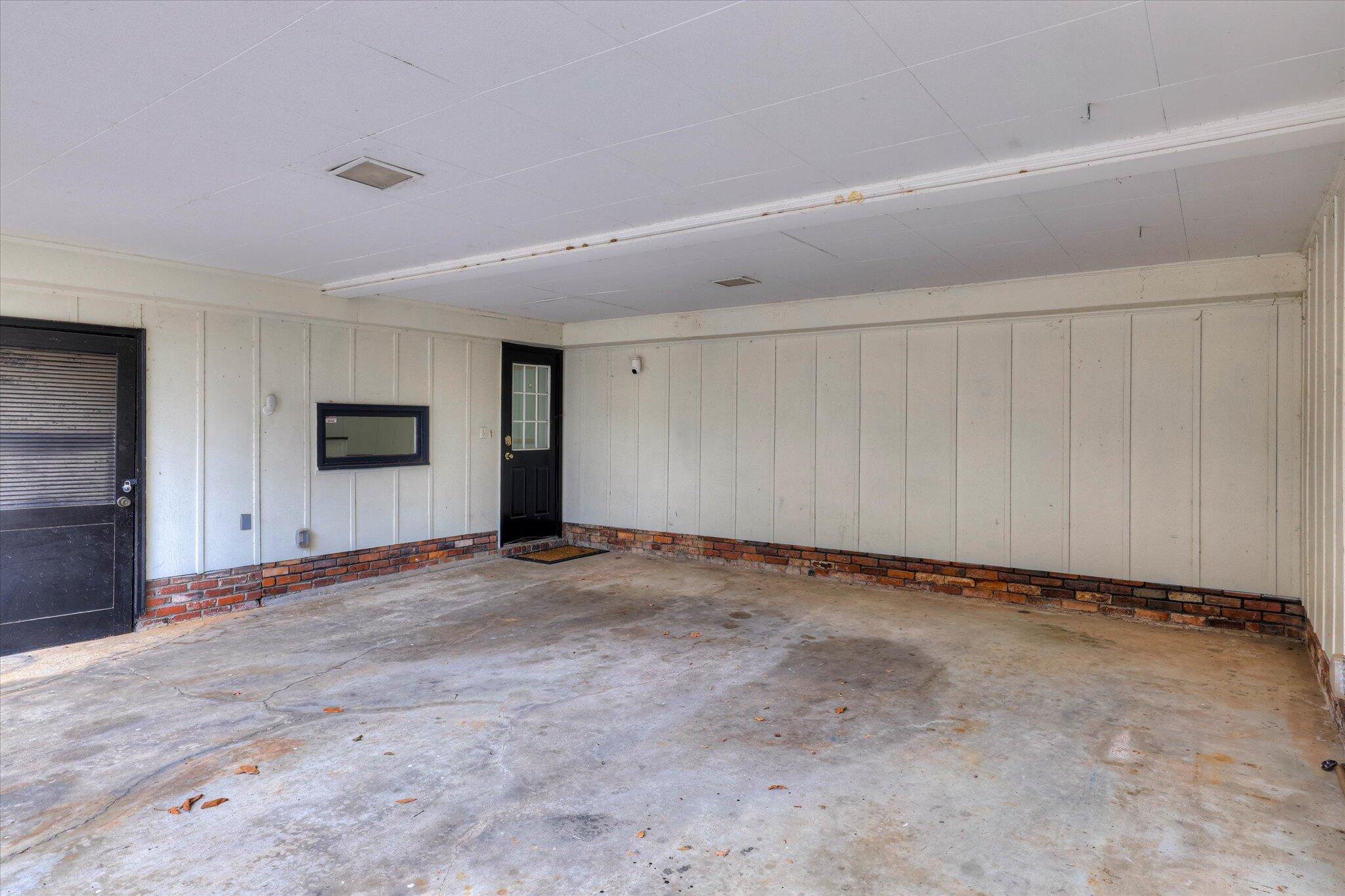1211 Wood Valley Road Augusta, GA 30909 - Photo 5 of 66 05-105