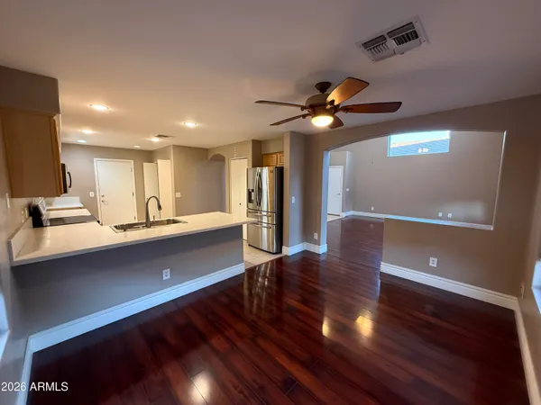 $2,250 | 2537 South Sunnyvale Avenue, Gilbert, AZ 85295