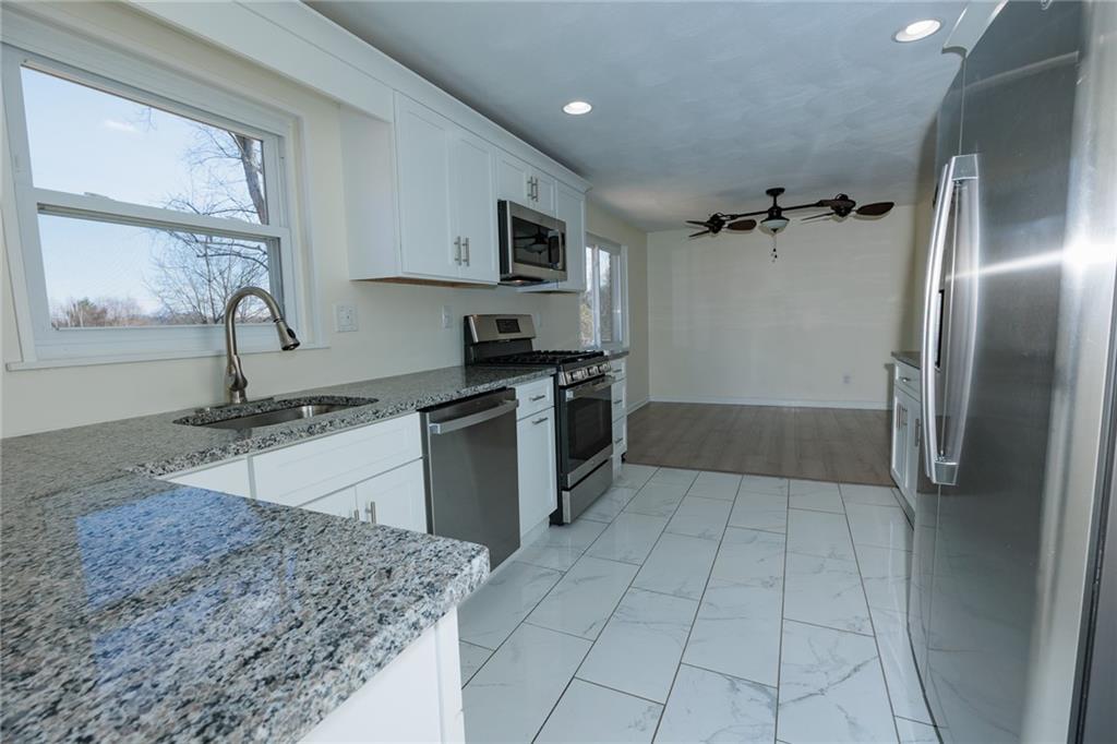 2408 Haymaker Road Monroeville, PA 15146 - Photo 12 of 41