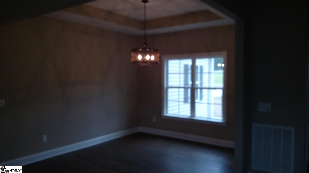 186 Ridgeland Drive Six Mile, SC 29682 - Photo 4 of 13 Gallery Image 4