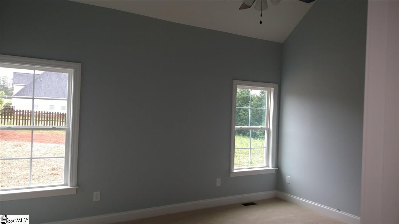 186 Ridgeland Drive Six Mile, SC 29682 - Photo 7 of 13 Gallery Image 7