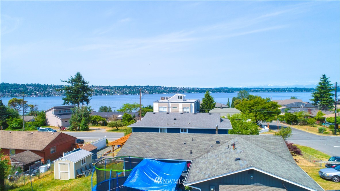 915 North 29th Street Renton, WA 98056 - Photo 13 of 16 Gallery Image 13