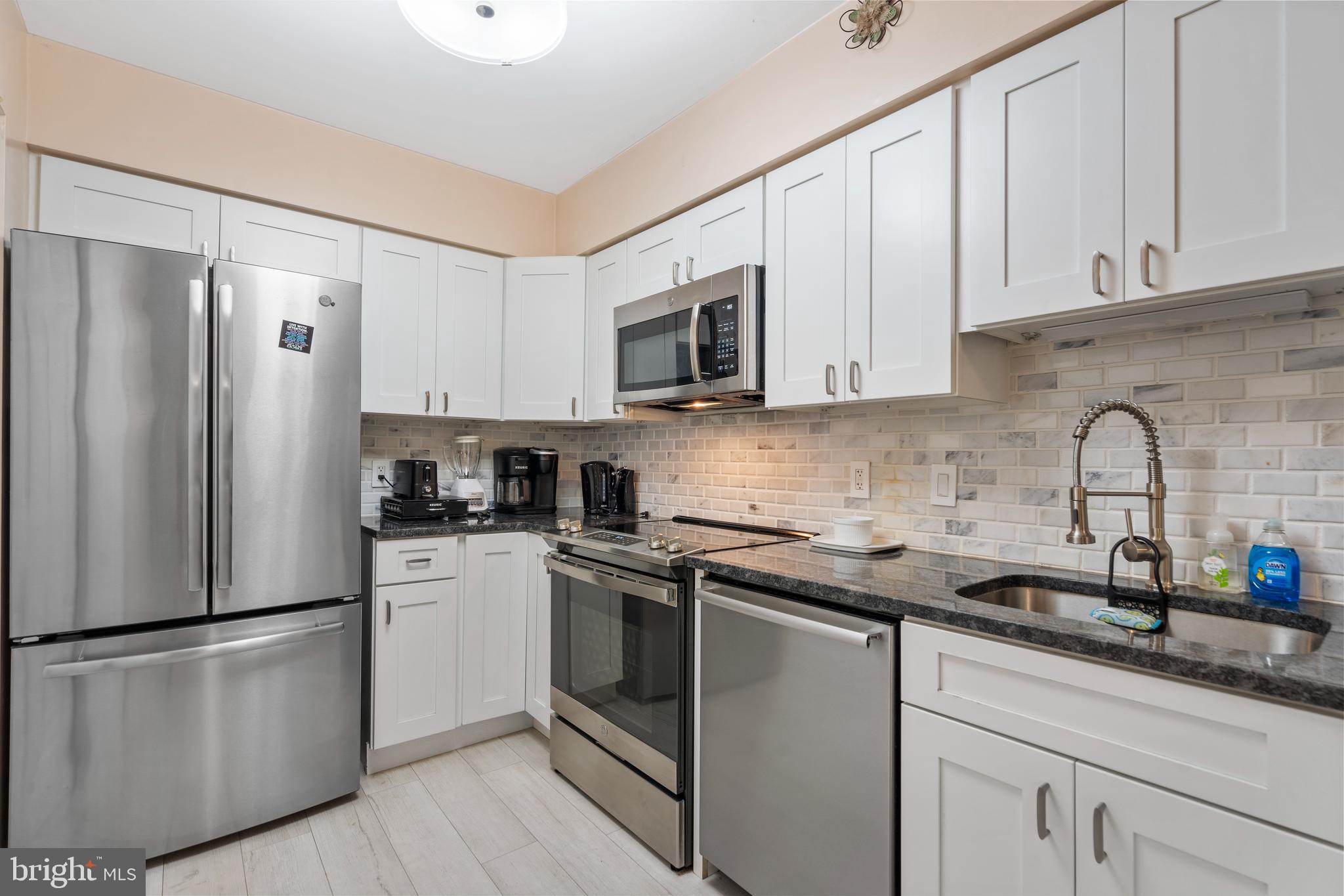 11156 Beaver Trail Court Reston, VA 20191 - Photo 11 of 29