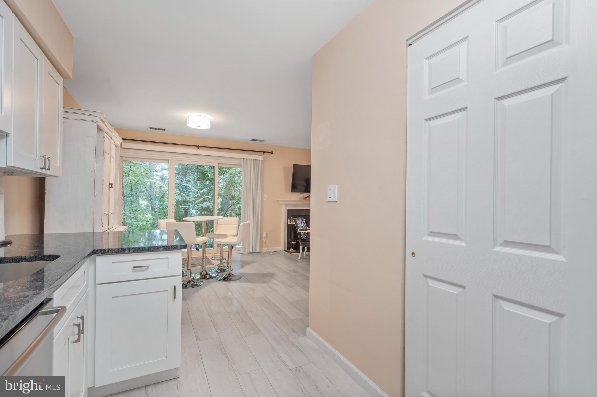 11156 Beaver Trail Court Reston, VA 20191 - Photo 13 of 29