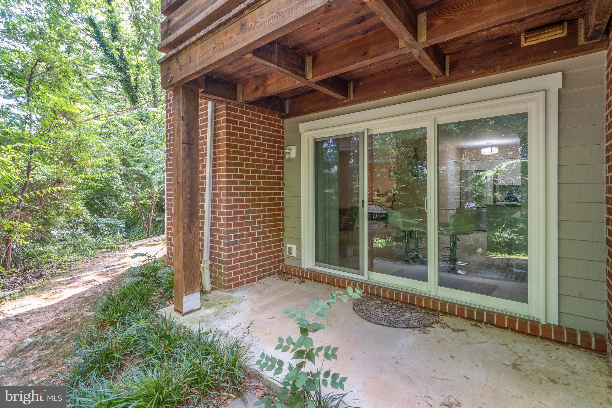 11156 Beaver Trail Court Reston, VA 20191 - Photo 23 of 29