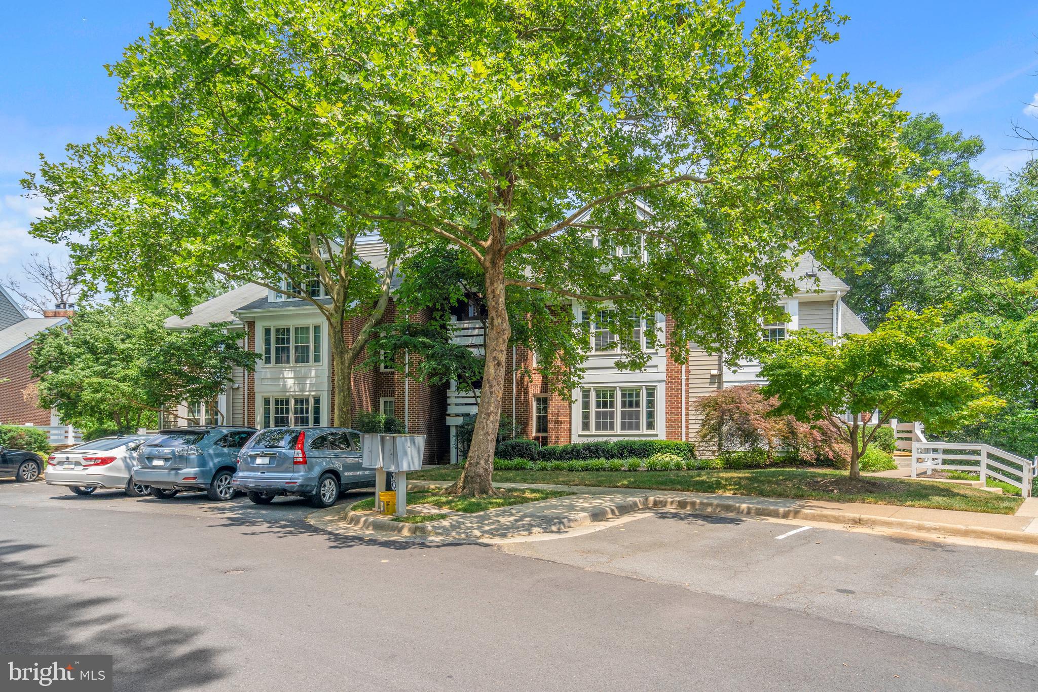11156 Beaver Trail Court Reston, VA 20191 - Photo 28 of 29