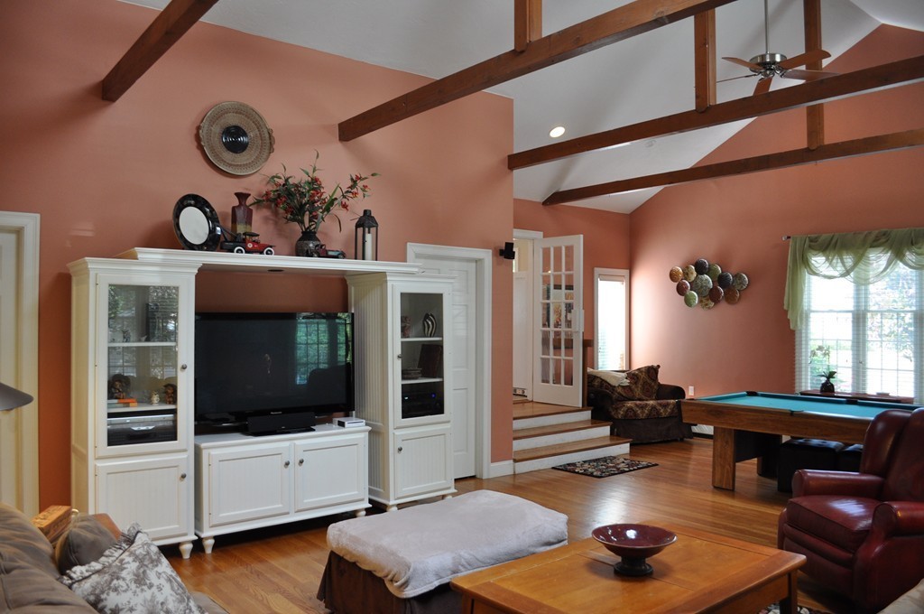 5 Appleton Road Natick, MA 01760 - Photo 8 of 19